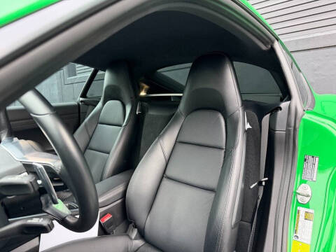 2023 Porsche 718 Cayman S