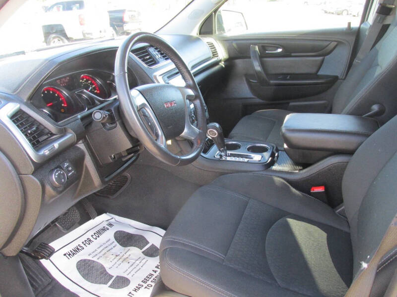 2015 GMC Acadia SLE-2