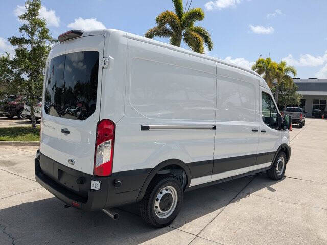 2025 Ford Transit 250