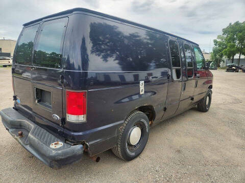 1999 Ford E-150