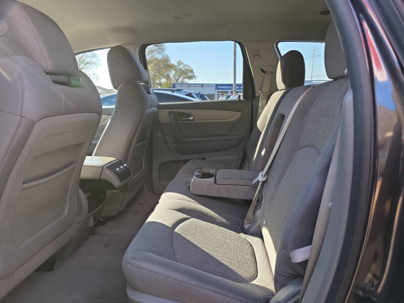 2016 Chevrolet Traverse LS