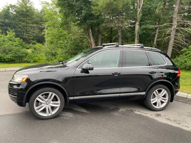 2014 Volkswagen Touareg for sale at WRIGHT MOTOR GROUP in Derry, NH