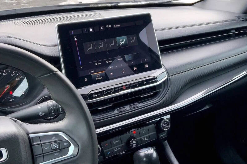 2022 Jeep Compass Altitude