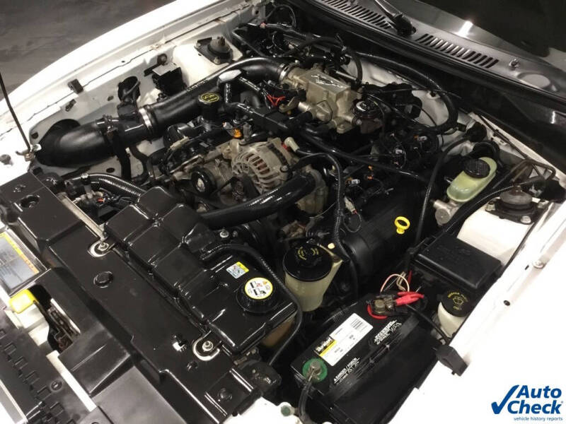 2002 Ford Mustang GT Deluxe