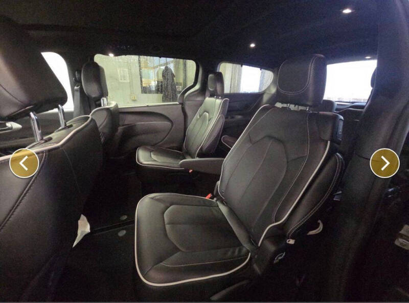 2025 Chrysler Pacifica Limited