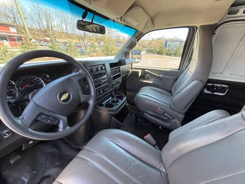 2019 Chevrolet Express 2500