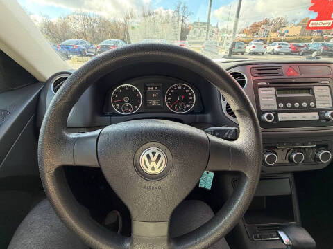 2010 Volkswagen Tiguan SE 4Motion