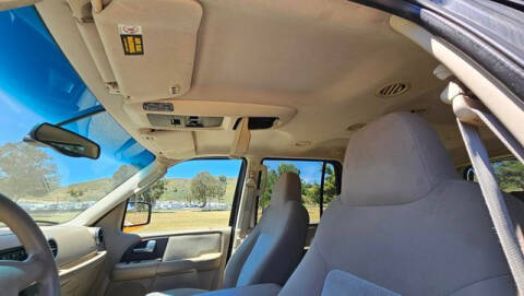 2003 Ford Expedition XLT