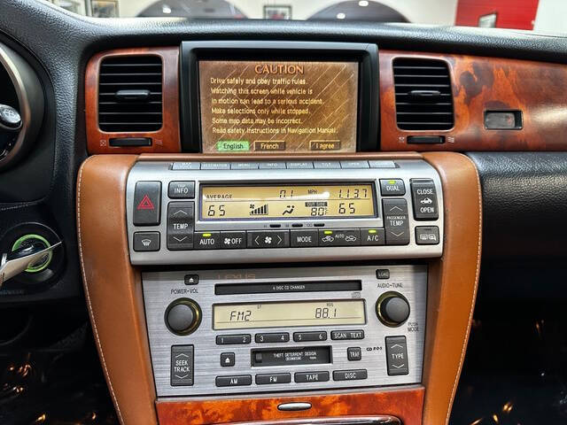 2004 Lexus SC 430