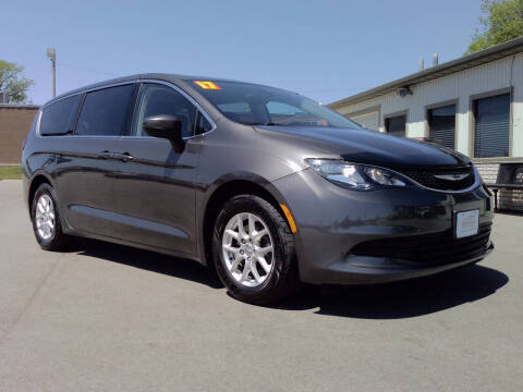 2017 Chrysler Pacifica Touring