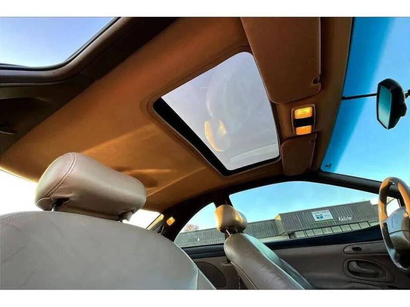 1993 Lincoln Mark VIII
