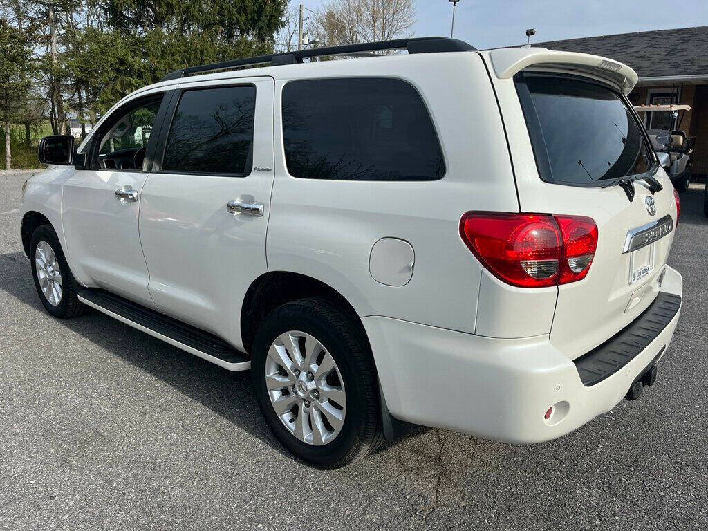2013 Toyota Sequoia 5