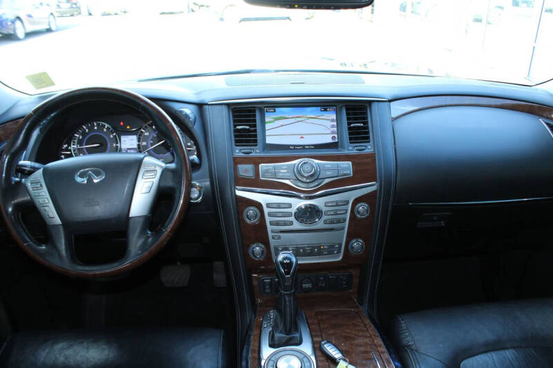 2019 Infiniti QX80 Luxe