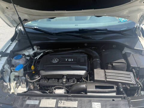 2014 Volkswagen Passat 1.8T SE PZEV