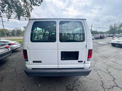 2006 Ford E-Series E-350 SD XL