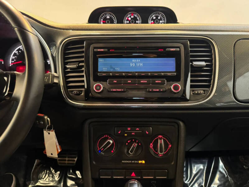 2013 Volkswagen Beetle