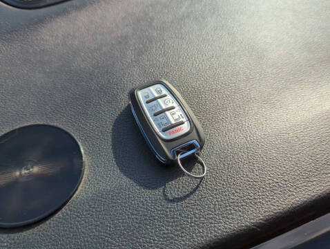 2023 Chrysler Pacifica Plug-In Hybrid Limited