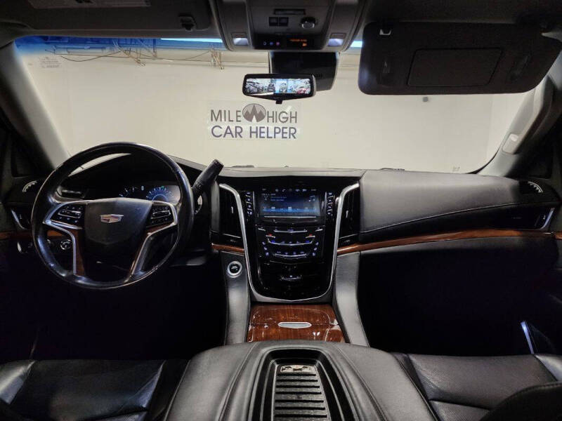 2019 Cadillac Escalade ESV Luxury