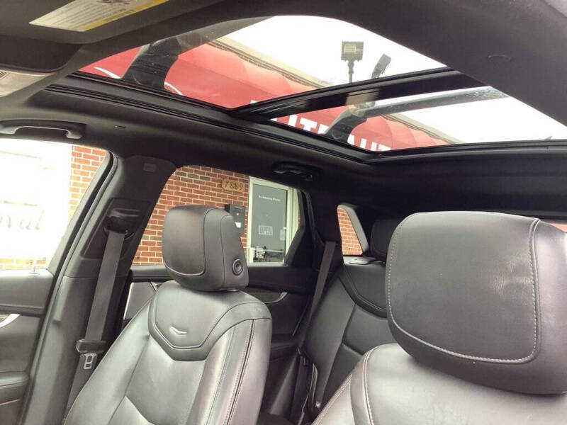 2021 Cadillac XT5 Sport