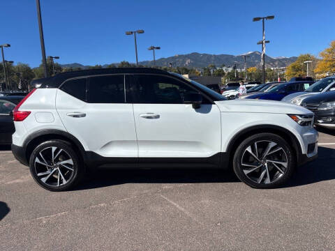 2019 Volvo XC40 T5 R-Design