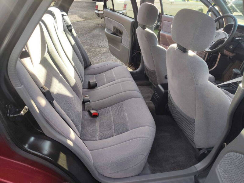 1992 Saturn S-Series SL2