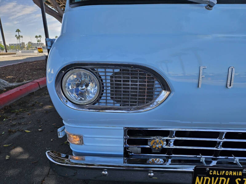 1961 Ford Econoline