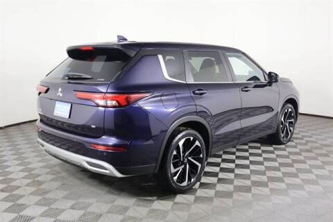 2023 Mitsubishi Outlander SE