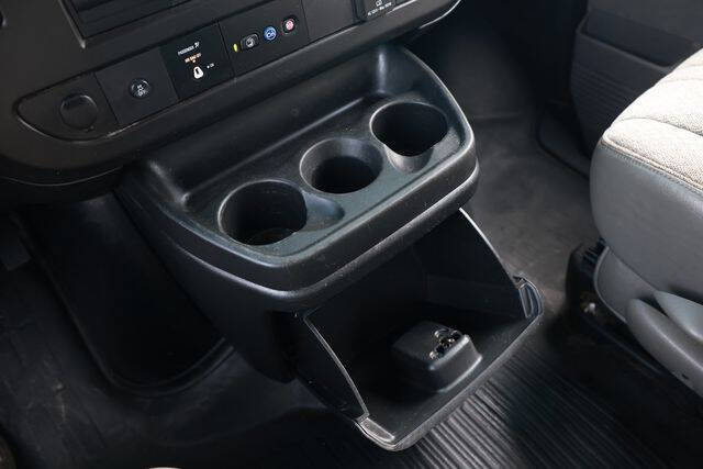 2021 Chevrolet Express 2500