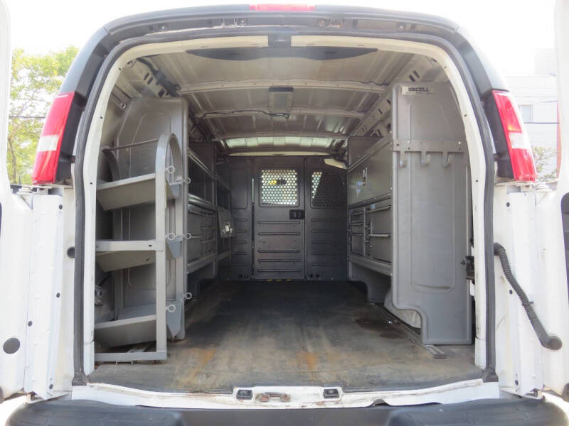 2019 Chevrolet Express 2500