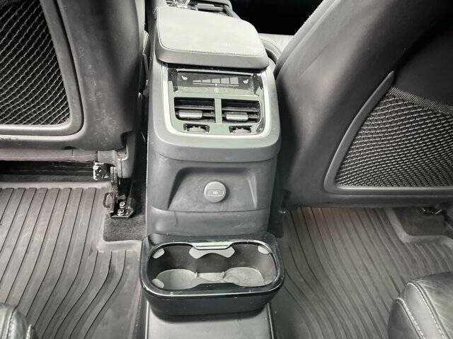 2022 Volvo XC90 Recharge T8 Inscription 6P