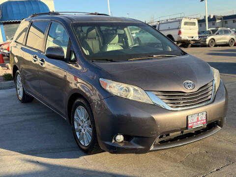 2013 Toyota Sienna