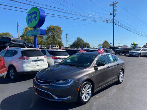 2015 Chrysler 200 for sale at RITE RIDE INC. - Rite Ride Inc 2 in Shelbyville TN