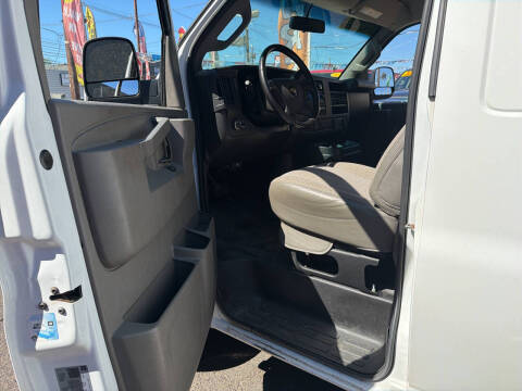 2020 Chevrolet Express 2500
