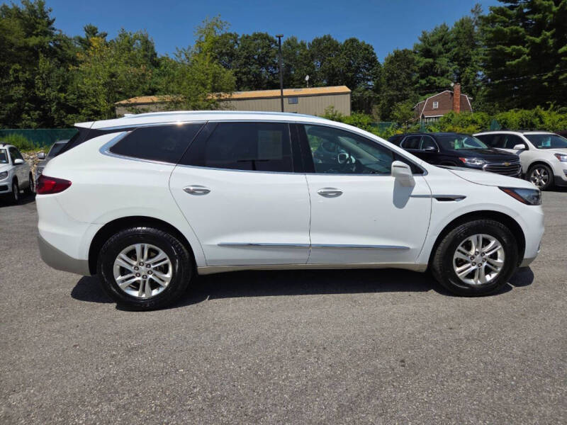 2020 Buick Enclave Essence
