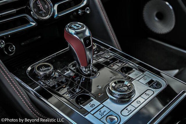 2025 Bentley Flying Spur Black Edition