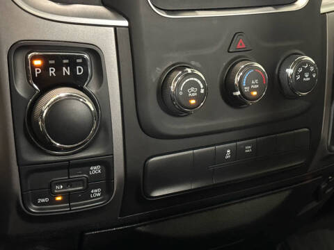 2022 RAM 1500 Classic SLT
