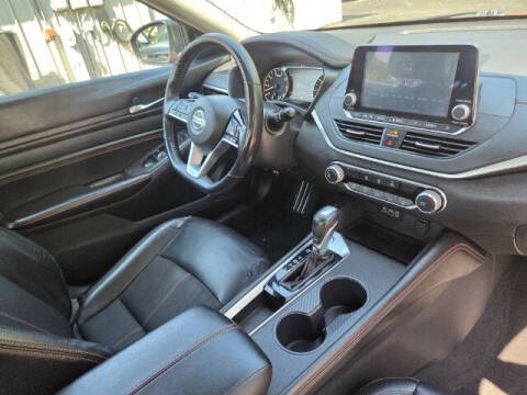 2021 Nissan Altima 2.5 SR