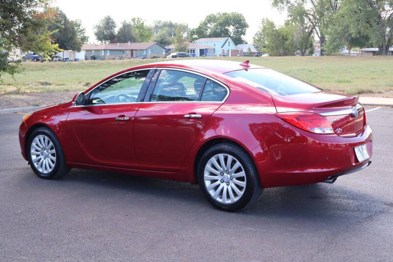 2012 Buick Regal Premium 1