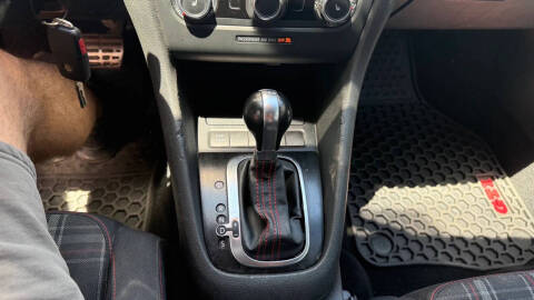 2010 Volkswagen GTI Base PZEV
