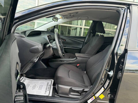 2022 Toyota Prius LE AWD-e