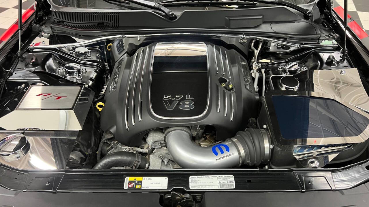2013 Dodge Challenger 5