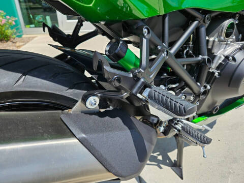 2018 Kawasaki Ninja H2SX SE