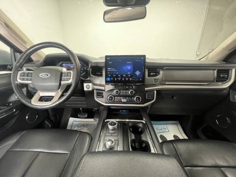 2023 Ford Expedition MAX XLT