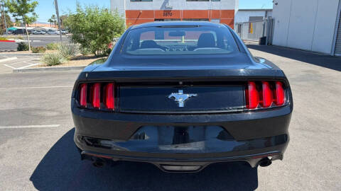 2016 Ford Mustang V6