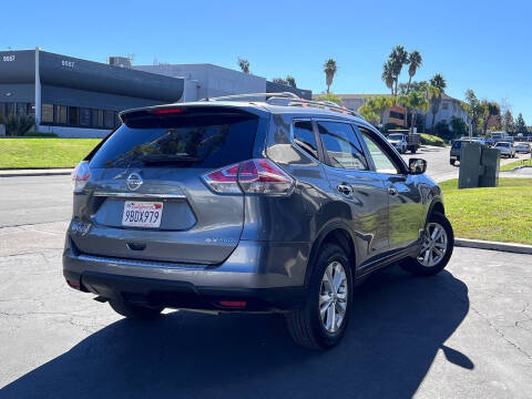 2015 Nissan Rogue SV
