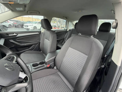 2025 Volkswagen Jetta S
