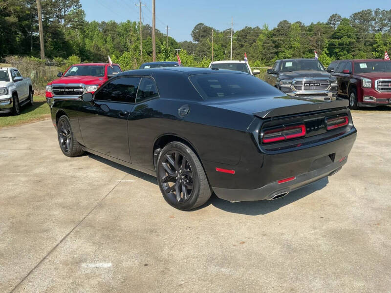 2021 Dodge Challenger SXT