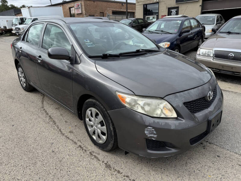 2009 Toyota Corolla LE photo 3