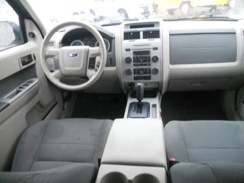 2009 Ford Escape XLT