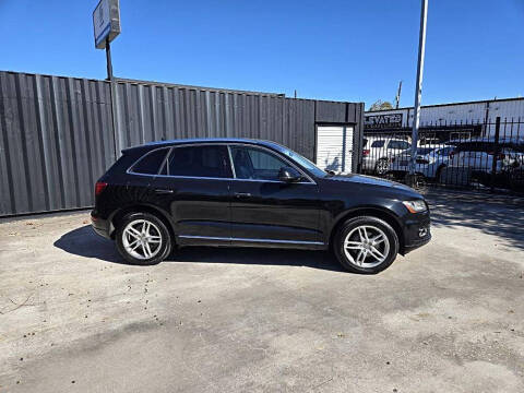 2016 Audi Q5 2.0T quattro Premium Plus